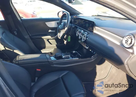 2021 Mercedes-Benz A 220 4Matic из США, поврежденный, VIN W1K3G4FBXMJ279469